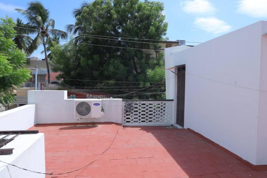 Heritage Home With 2 Bed/2 Bath With Kitchen In A Residential Neighborhood. 马杜赖 外观 照片